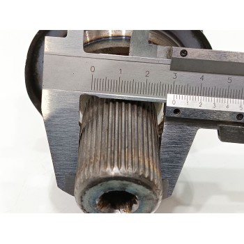 Recambio de transmision trasera izquierda para volvo xc60 momentum awd referencia OEM IAM 31325816  