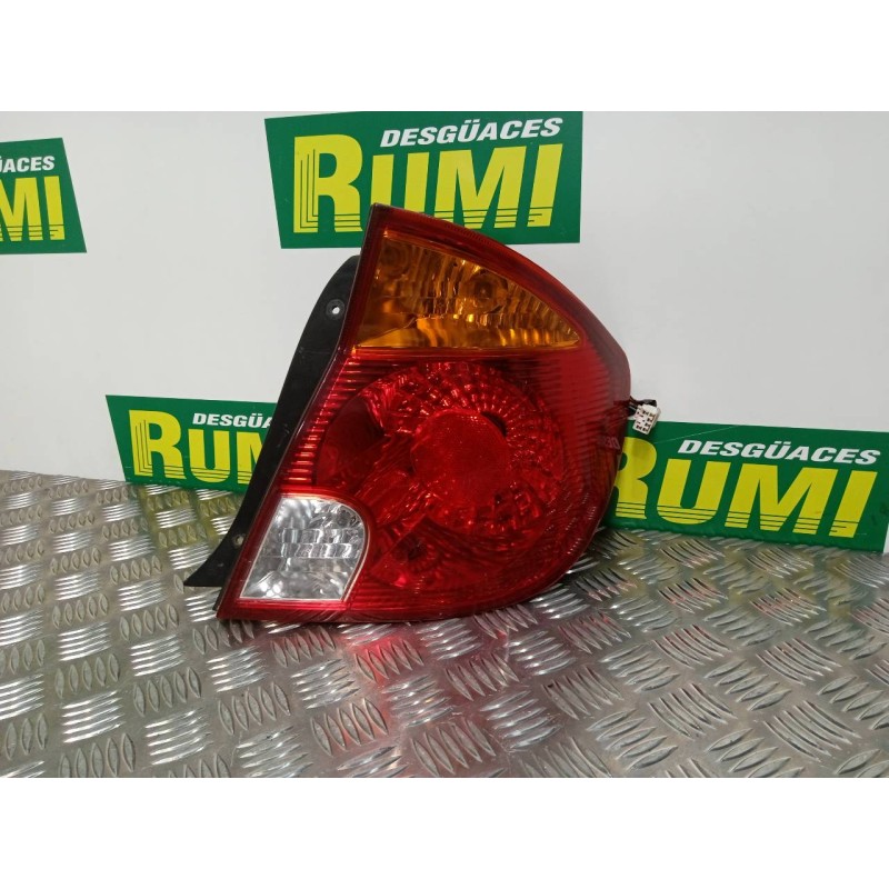 Recambio de piloto trasero derecho para hyundai accent (lc) crdi gl referencia OEM IAM 92402257  