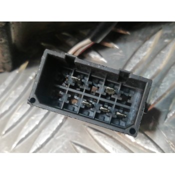 Recambio de retrovisor derecho para audi a6 berlina (4b2) 2.5 tdi referencia OEM IAM 010596  