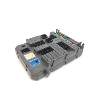 CAJA RELES / FUSIBLES 9663798180 