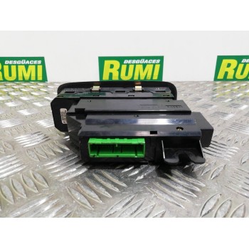 Recambio de mando elevalunas delantero izquierdo para volvo s60 berlina 2.4 d referencia OEM IAM 8682949  