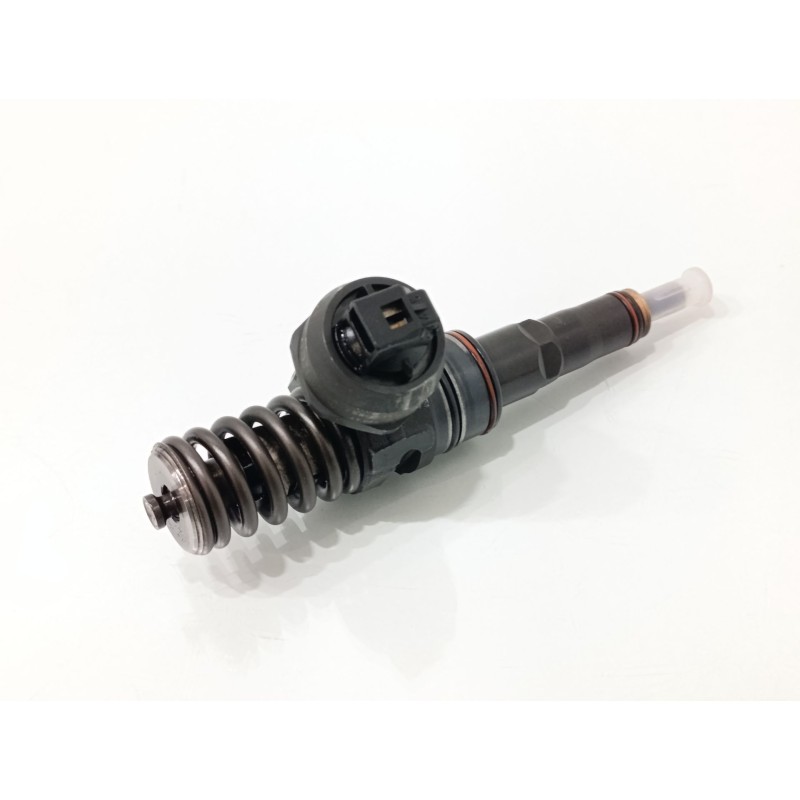 Recambio de inyector para audi a6 berlina (4b2) 1.9 tdi referencia OEM IAM 038130073AR  
