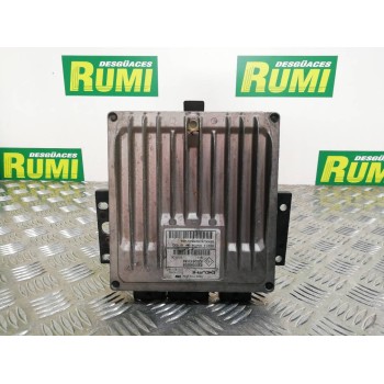 Recambio de centralita motor uce para renault clio iii exception referencia OEM IAM 8200399038 8200513163 