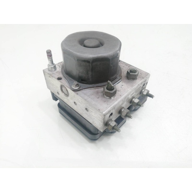 Recambio de abs para toyota auris active referencia OEM IAM 4454002380  