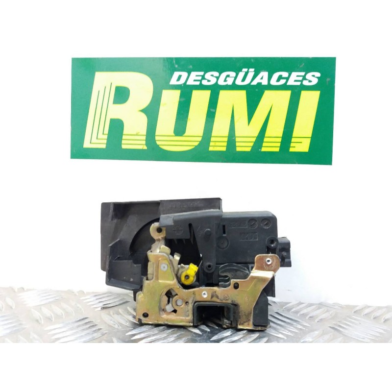 Recambio de cerradura puerta delantera izquierda para renault laguna (b56) 1.8 16v rt referencia OEM IAM   