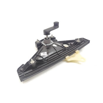 Recambio de elevalunas trasero derecho para renault clio v business edition referencia OEM IAM 827204807R  