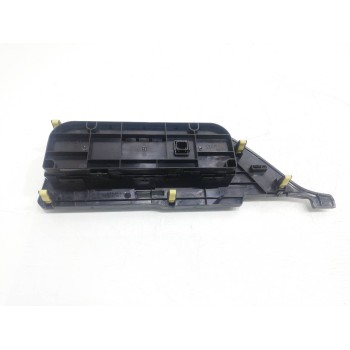 Recambio de mando climatizador para toyota auris active referencia OEM IAM 5590002380  