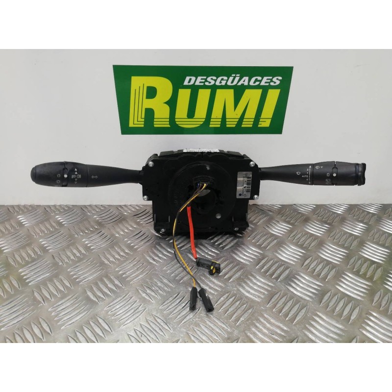 Recambio de mando multifuncion para citroën c3 1.4 16v collection referencia OEM IAM 96488214XT 61777001 282945