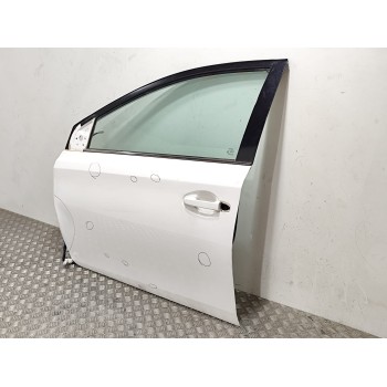 Recambio de puerta delantera izquierda para toyota auris active referencia OEM IAM   