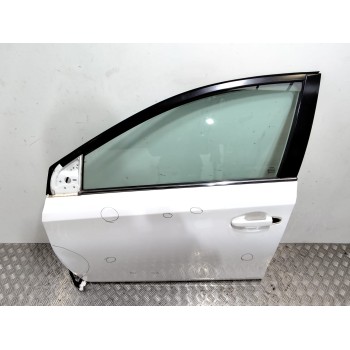Recambio de puerta delantera izquierda para toyota auris active referencia OEM IAM   