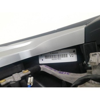 Recambio de volante para toyota auris active referencia OEM IAM 622837800  