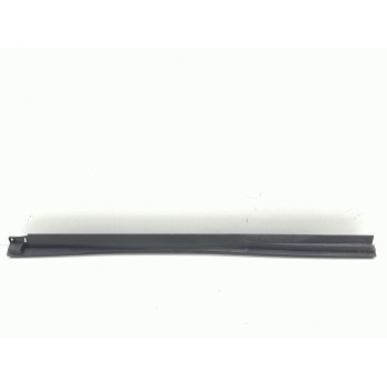 Recambio de faldon lateral para honda cr-v elegance 4x2 referencia OEM IAM 71850T0GA  