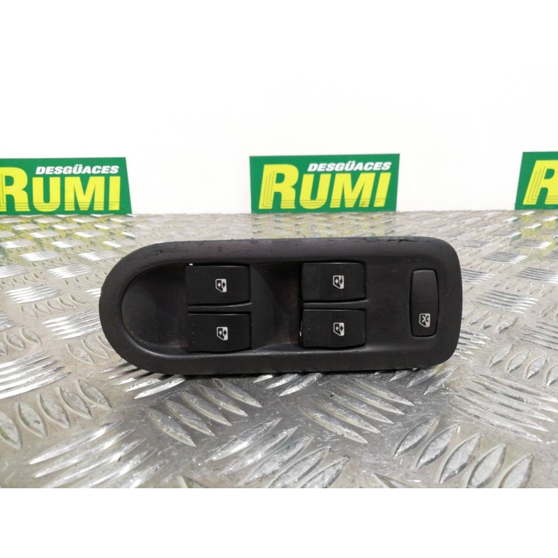 Recambio de mando elevalunas delantero izquierdo para renault megane ii berlina 5p authentique referencia OEM IAM   