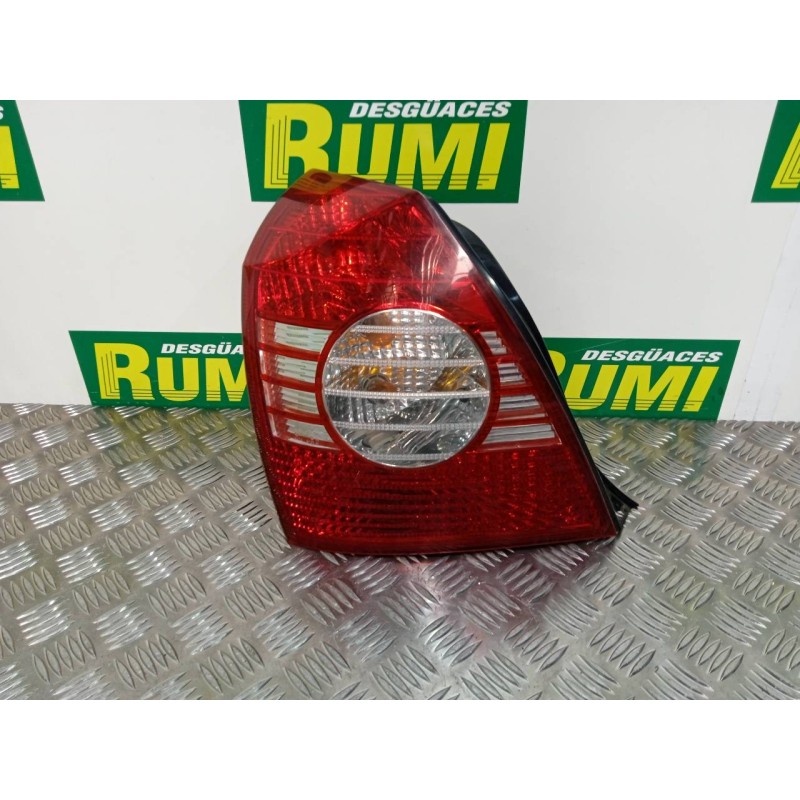 Recambio de piloto trasero izquierdo para hyundai elantra (xd) 2.0 crdi gls full (4-ptas.) referencia OEM IAM 50505A  