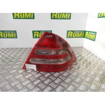 Recambio de piloto trasero derecho para mercedes-benz clase c (w203) berlina 180 compressor (203.046) referencia OEM IAM   