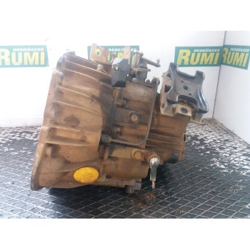 Recambio de caja cambios para mercedes-benz vito (w638) combi 110 cdi (638.194) referencia OEM IAM A6382601100 040272220799 