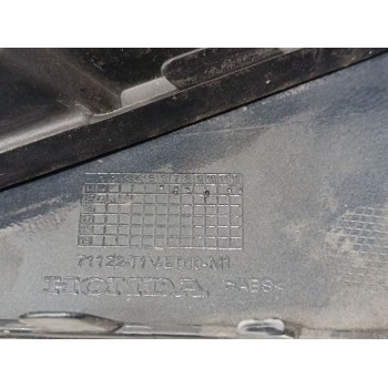 Recambio de rejilla delantera para honda cr-v elegance 4x2 referencia OEM IAM 71120T1VE010M1  