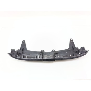 Recambio de rejilla delantera para honda cr-v elegance 4x2 referencia OEM IAM 71120T1VE010M1  