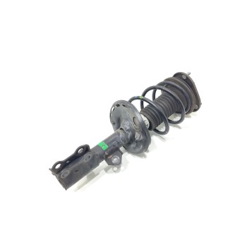 Recambio de amortiguador delantero derecho para toyota auris active referencia OEM IAM 03081000930  
