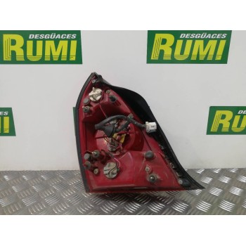 Recambio de piloto trasero derecho para hyundai elantra (xd) 2.0 cdri gls (4-ptas.) (2004) referencia OEM IAM 924022D5  