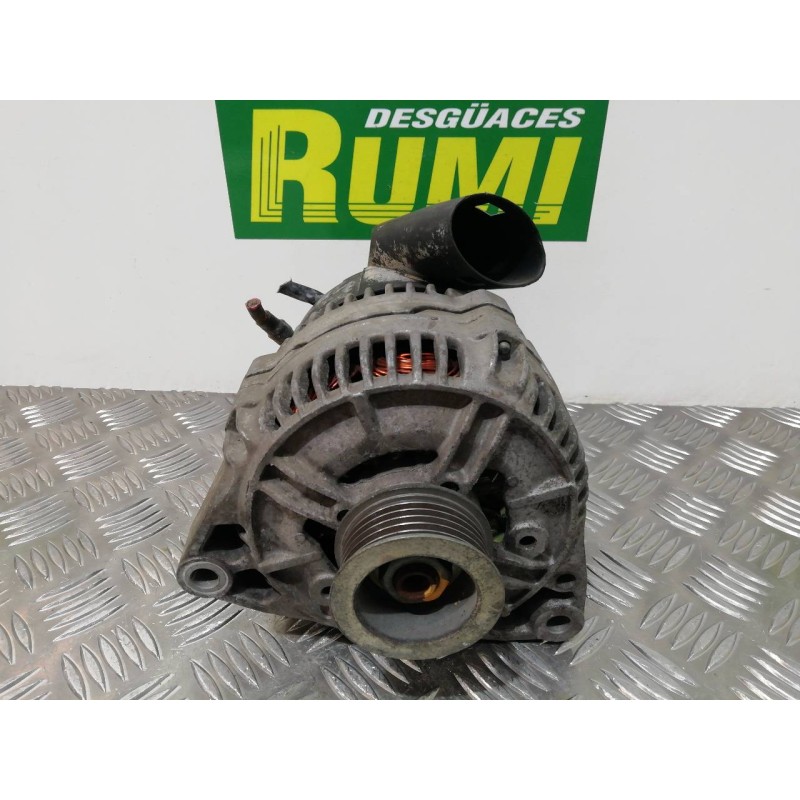 Recambio de alternador para opel omega b básico caravan referencia OEM IAM 90460576 0123510064 