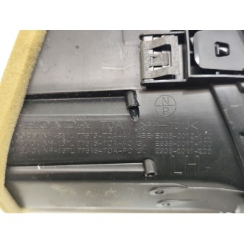 Recambio de rejilla aireadora para honda cr-v elegance 4x2 referencia OEM IAM 77615T0AA1  