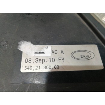 Recambio de faro izquierdo para chrysler voyager (gs) 3.3 lx referencia OEM IAM 5402130000  