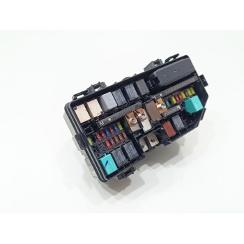 Recambio de caja reles / fusibles para honda cr-v elegance 4x2 referencia OEM IAM T1TE010  