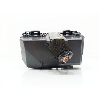 Recambio de caja reles / fusibles para honda cr-v elegance 4x2 referencia OEM IAM T1TE010  