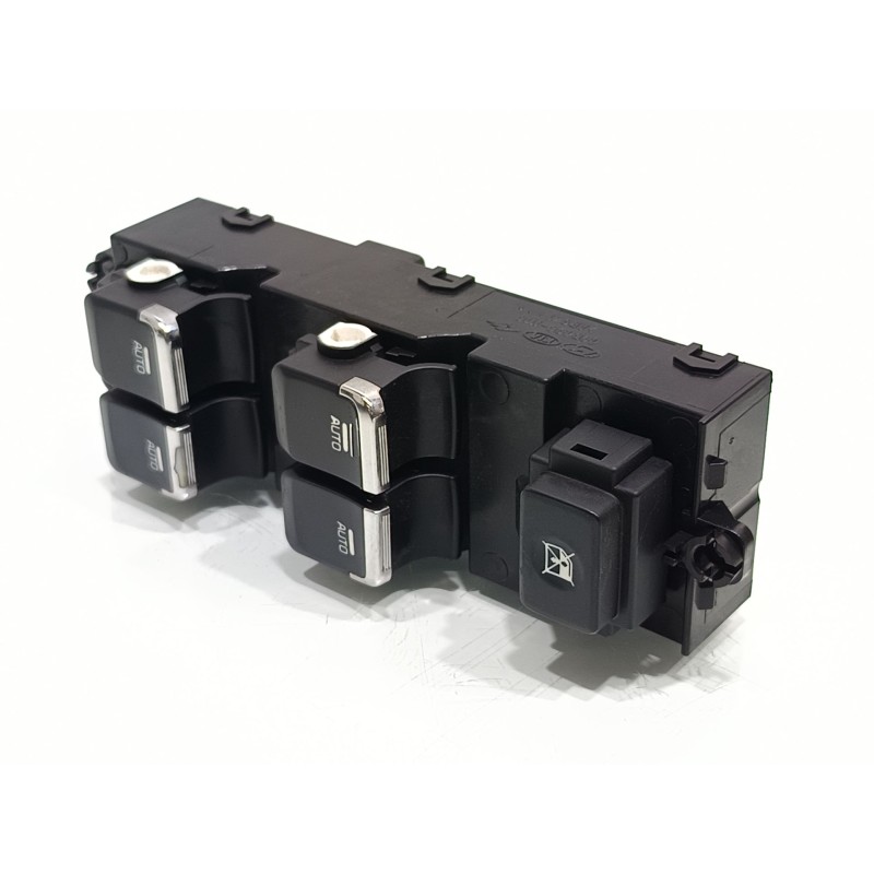 Recambio de mando elevalunas delantero izquierdo para kia cee´d x-tech referencia OEM IAM 49D4901110  