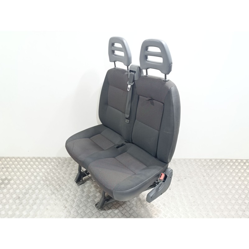 Recambio de asiento delantero derecho para citroën jumper grossraumkasten 33 l2h2 bluehdi 130 referencia OEM IAM   