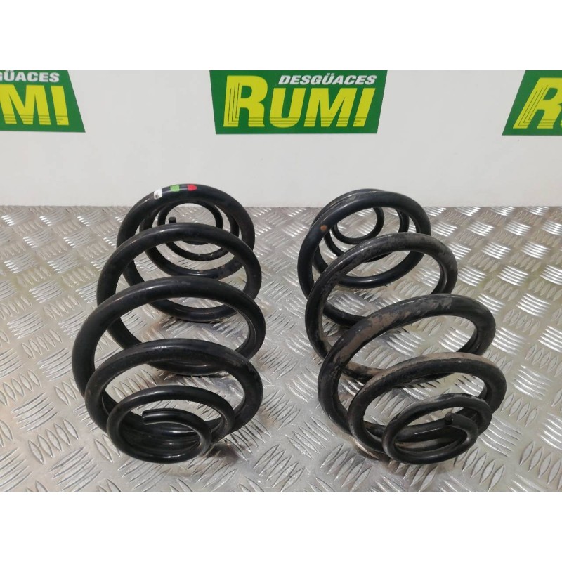 Recambio de muelle amortiguacion trasero para opel vivaro combi 2.9t corto referencia OEM IAM   