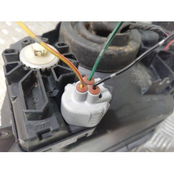 Recambio de faro derecho para suzuki liana rh (er) 1.4 ddis referencia OEM IAM 10032662  