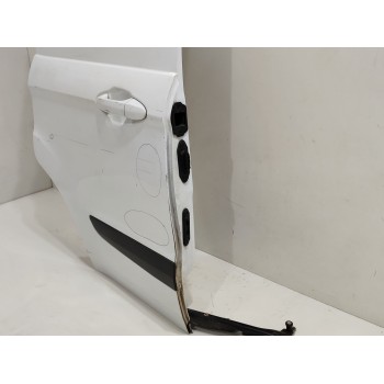 Recambio de puerta lateral corredera derecha para ford transit courier trend referencia OEM IAM   