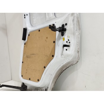Recambio de puerta lateral corredera derecha para ford transit courier trend referencia OEM IAM   