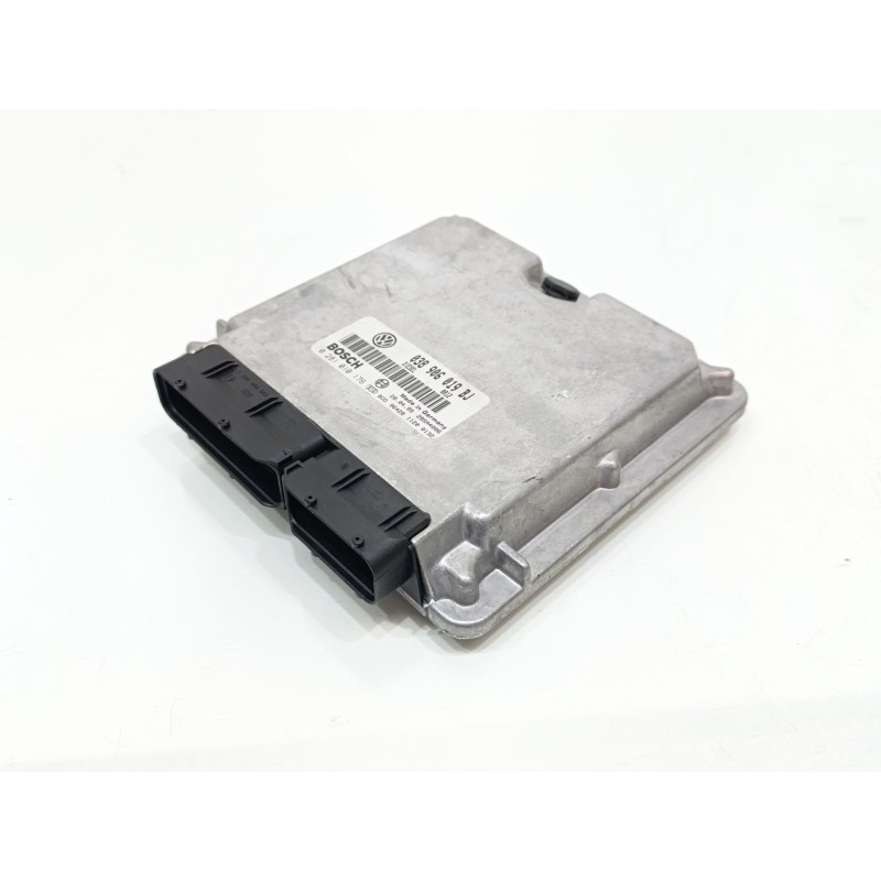 Recambio de centralita motor uce para volkswagen passat berlina (3b2) comfortline referencia OEM IAM 0281010176 038906019BJ  