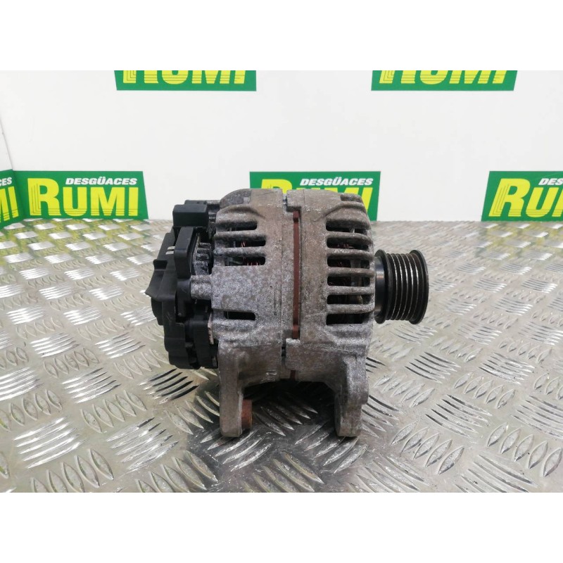 Recambio de alternador para seat ibiza (6l1) cool referencia OEM IAM 037903025M 0124325013 