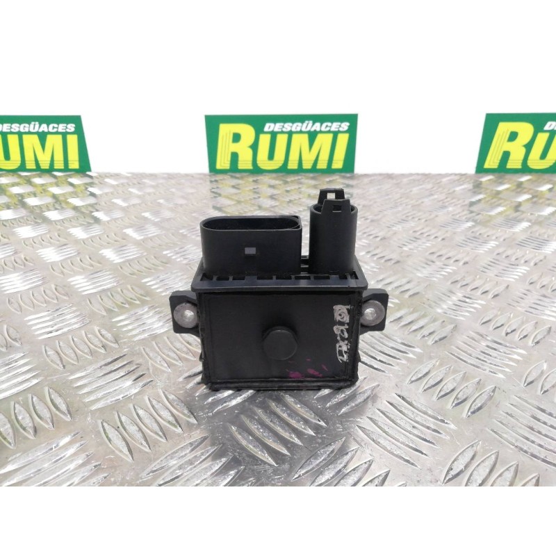 Recambio de caja precalentamiento para bmw serie 1 berlina (e81/e87) 118d referencia OEM IAM 77868207 0522120101 0000988415