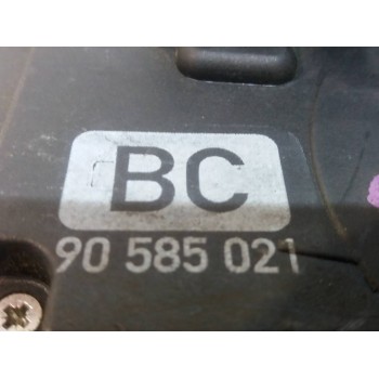 Recambio de cerradura puerta delantera izquierda para opel vectra b berlina básico referencia OEM IAM 90585021  