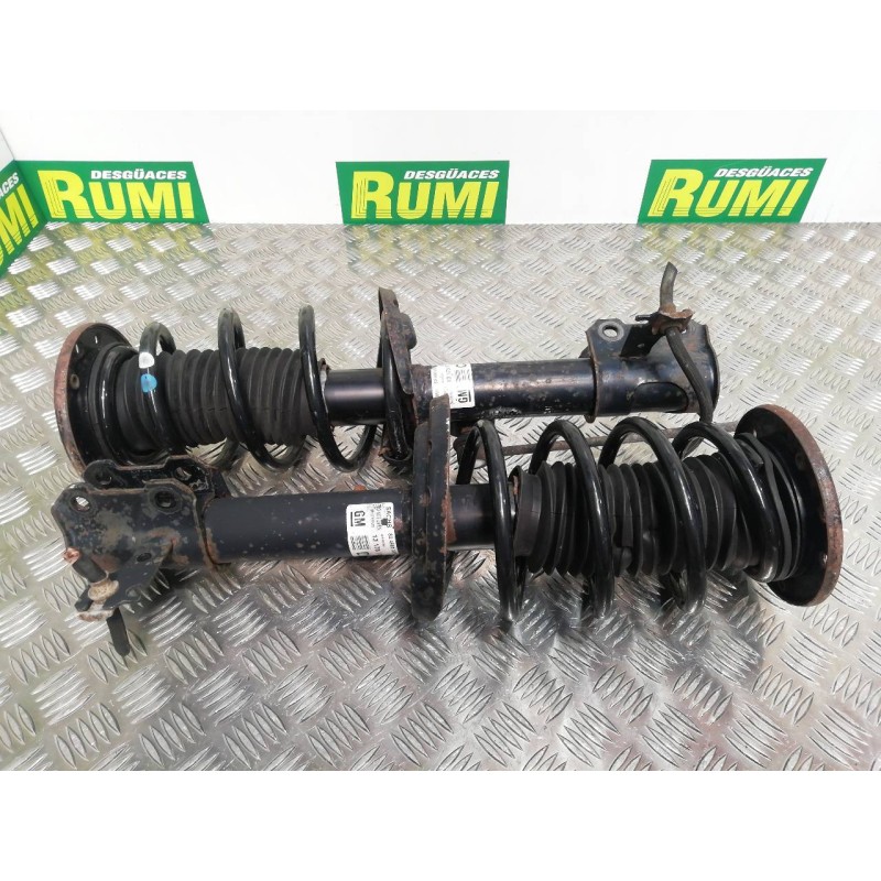 Recambio de juego amortiguadores delantero para opel vectra c berlina club referencia OEM IAM 13178174  