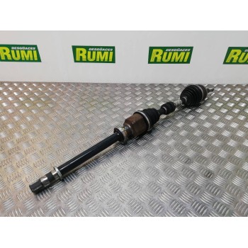 Recambio de transmision delantera derecha para nissan primera trav. (p12) line up referencia OEM IAM 438100  