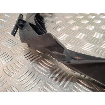 Recambio de soporte faro derecho para bmw serie 3 berlina (e90) 320d referencia OEM IAM 7116708 51117116708 22944911