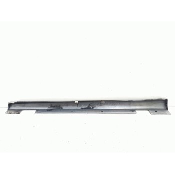 Recambio de estribos laterales para mercedes-benz clase a (w176) a 200 cdi blueefficiency (176.001) referencia OEM IAM A24669003