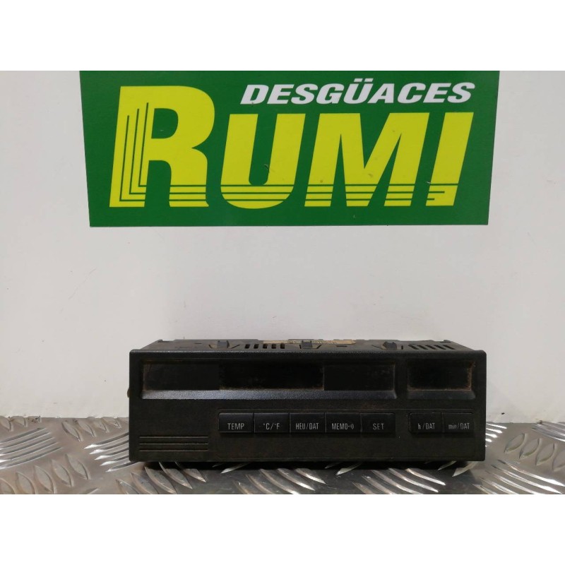 Recambio de pantalla multifuncion para bmw serie 3 berlina (e36) 318is referencia OEM IAM 62138357655  