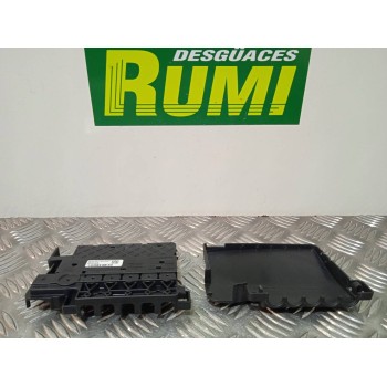 Recambio de caja reles / fusibles para seat arona style referencia OEM IAM  19797000002 