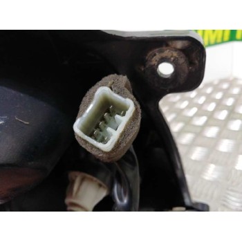 Recambio de piloto trasero derecho para kia carnival td ls referencia OEM IAM   