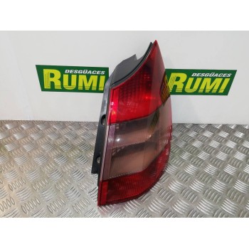 Recambio de piloto trasero derecho para renault scenic ii confort authentique referencia OEM IAM 8200127702E 2SK0086590242 15911