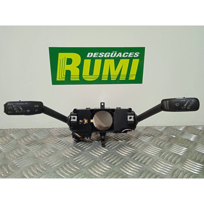 Recambio de mando multifuncion para seat arona style referencia OEM IAM  2Q1953507 1034793800 , 102051083