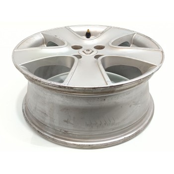 Recambio de llanta para renault clio iv dynamique referencia OEM IAM 403006502R  