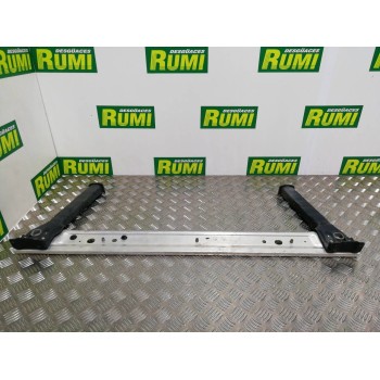 Recambio de travesaño inferior para renault megane iii berlina 5 p emotion referencia OEM IAM   